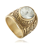 Zarte handwerkliche Ring