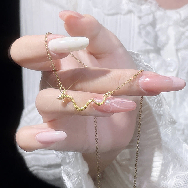 Atemberaubende Halskette für den Alltag