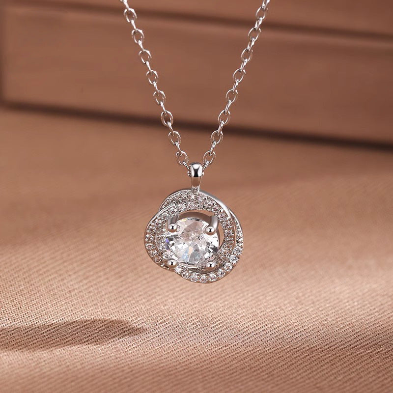 Atemberaubende Halskette für den Alltag