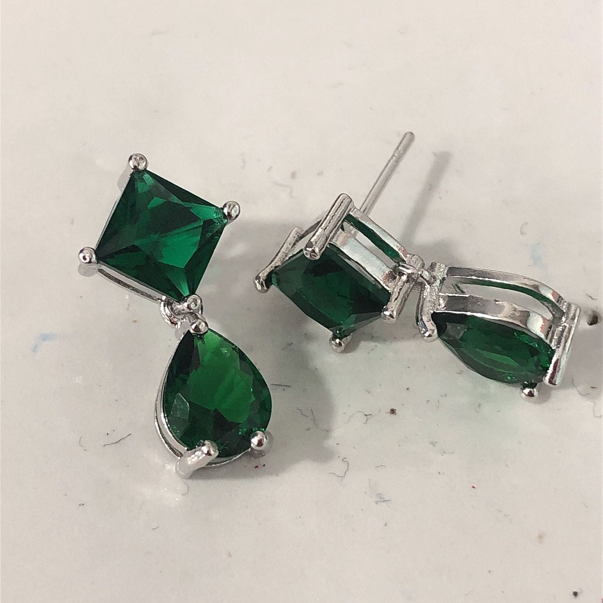 Handgefertigte Vintage Ohrring