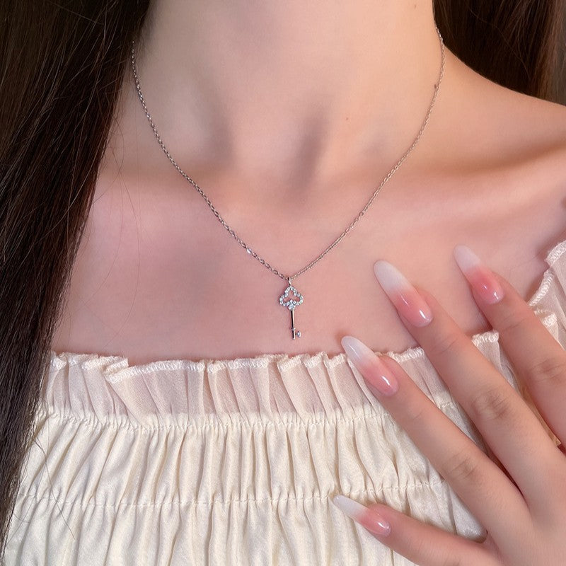 Atemberaubende Halskette für den Alltag