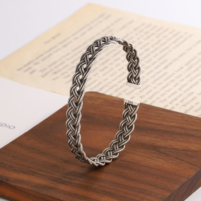 Zarte handwerkliche Armband