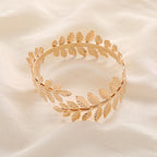 Schöne Gold Armband mit einzigartigem Stil