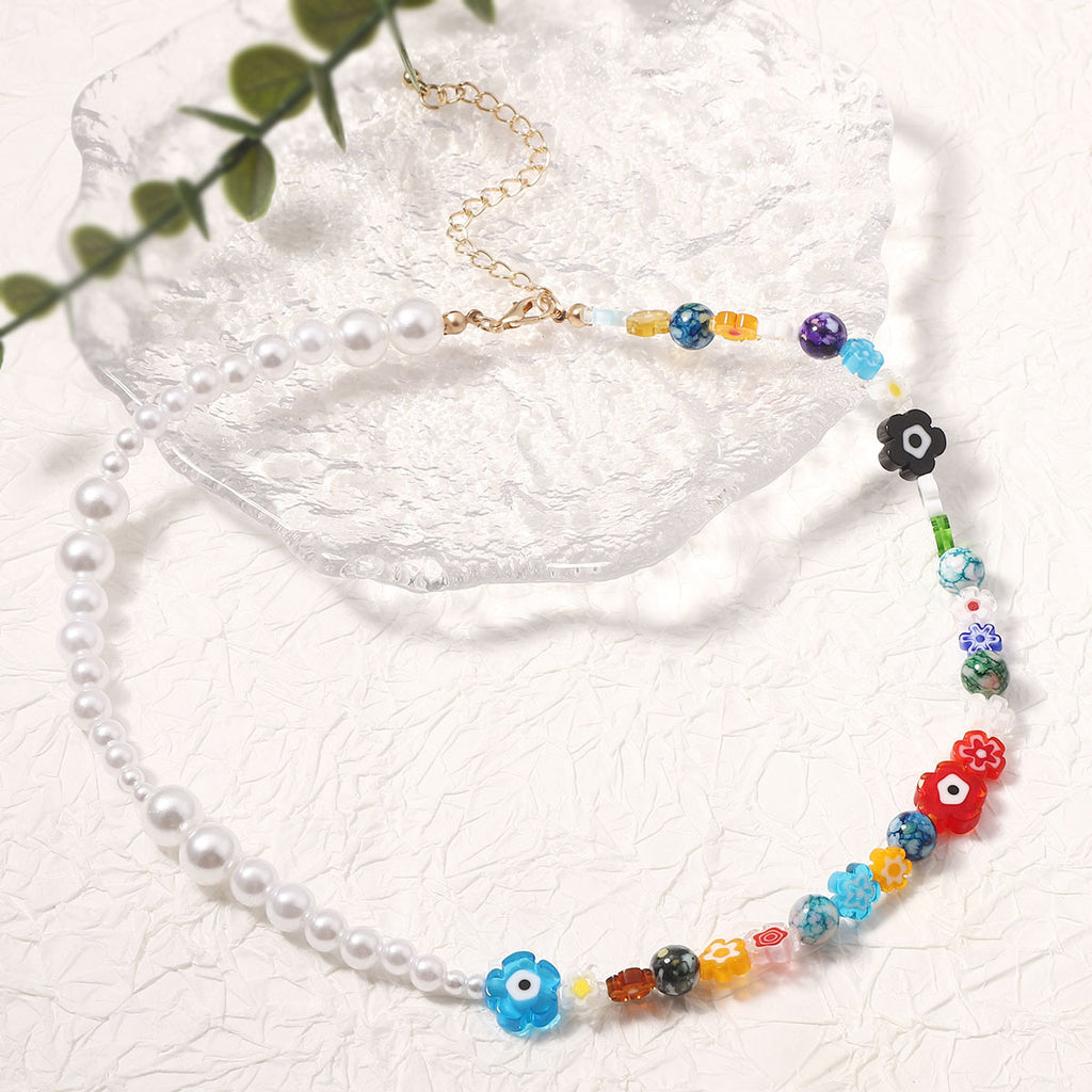 Zarte handwerkliche Perlen Halskette