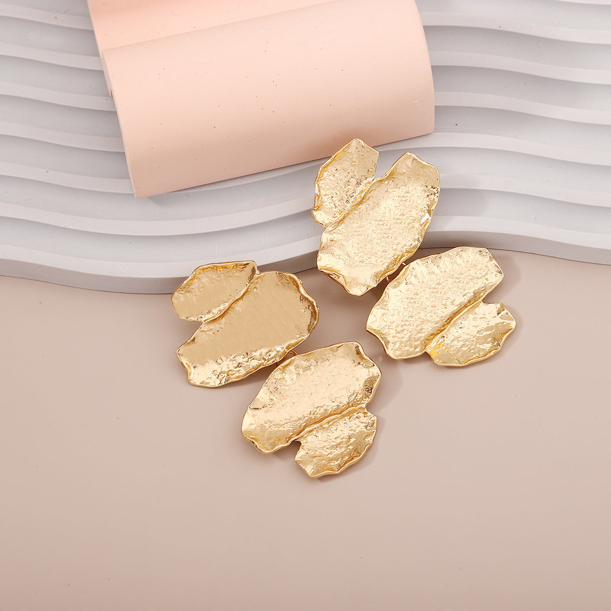 Atemberaubende Gold Ohrring für den Alltag