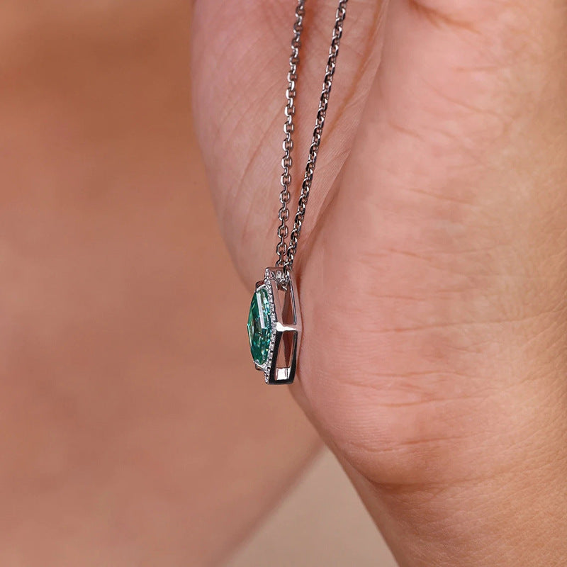 Atemberaubende Halskette für den Alltag