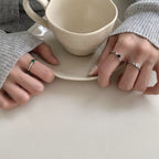 Zarte handwerkliche Ring