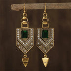 Zarte handwerkliche Ohrring