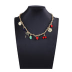 Schöne Halskette mit einzigartigem Stil