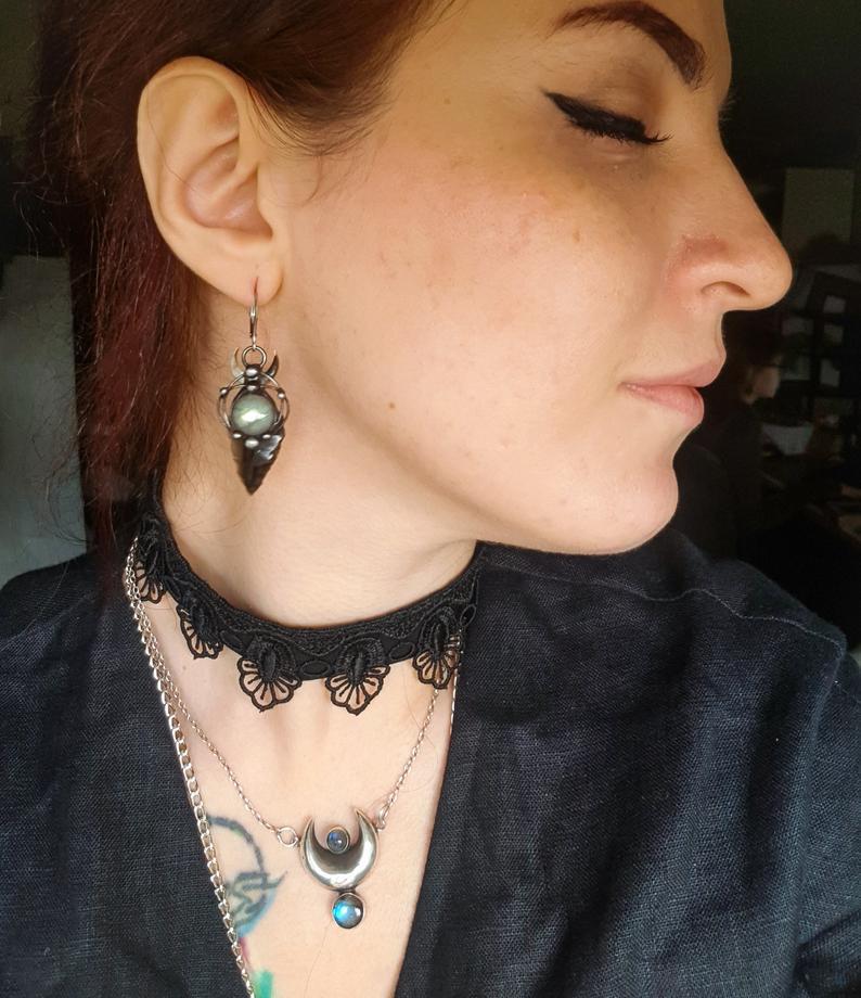 Zarte handwerkliche Perlen Ohrring