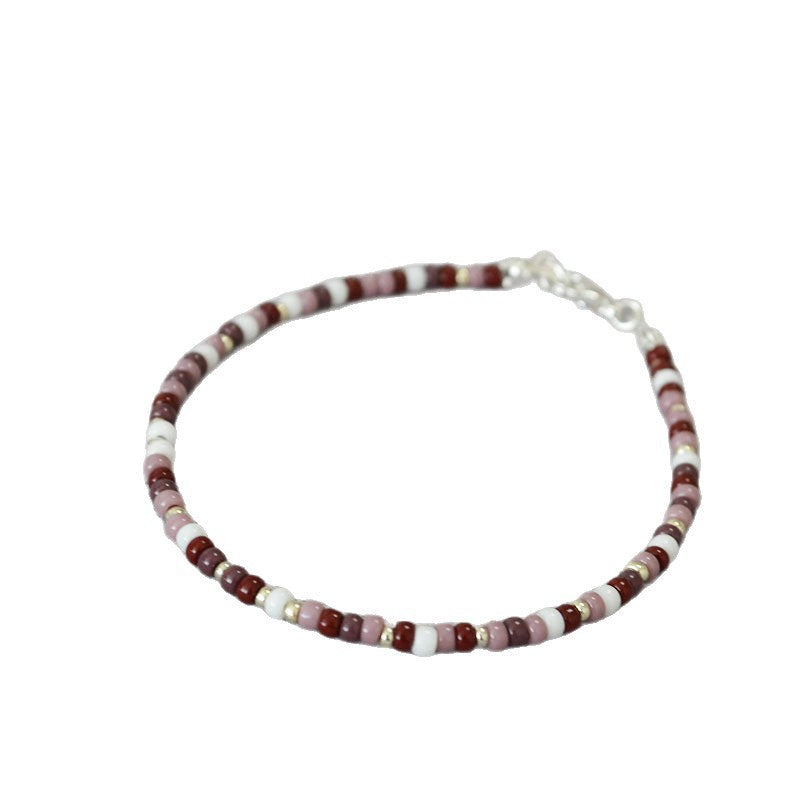 Schöne Halskette mit einzigartigem Stil