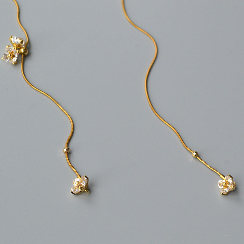 Zarte handwerkliche Halskette