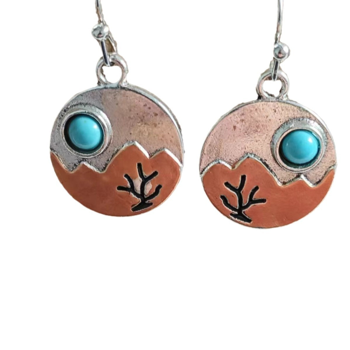 Zarte handwerkliche Ohrring