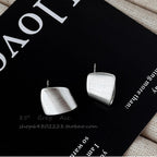 Atemberaubende Ohrring für den Alltag