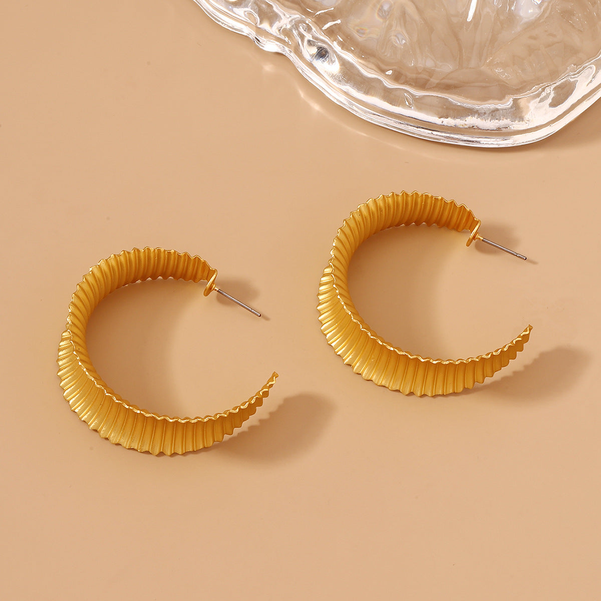 Atemberaubende Ohrring für den Alltag