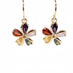 Schöne Ohrring mit einzigartigem Stil