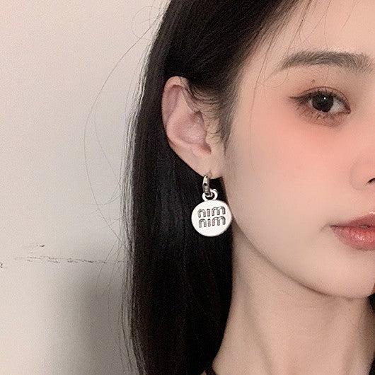 Atemberaubende Ohrring für den Alltag