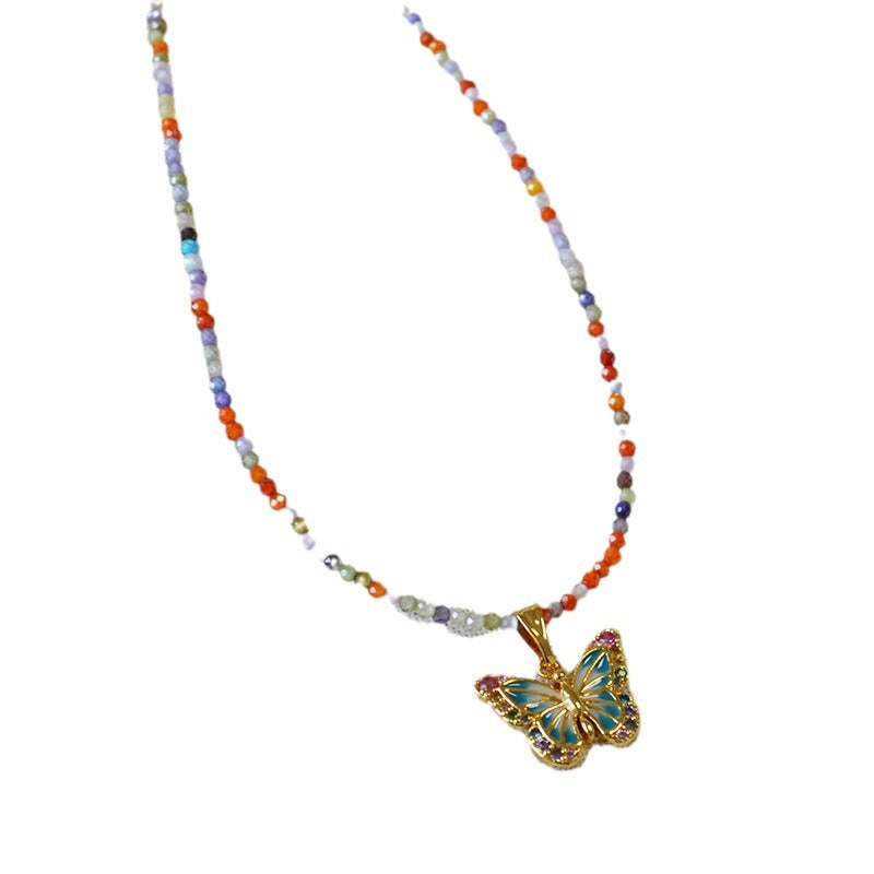 Schöne Halskette mit einzigartigem Stil