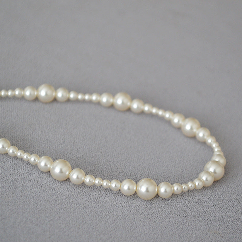 Schöne Halskette mit einzigartigem Stil