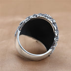 Klassische Ring mit zeitloser Eleganz