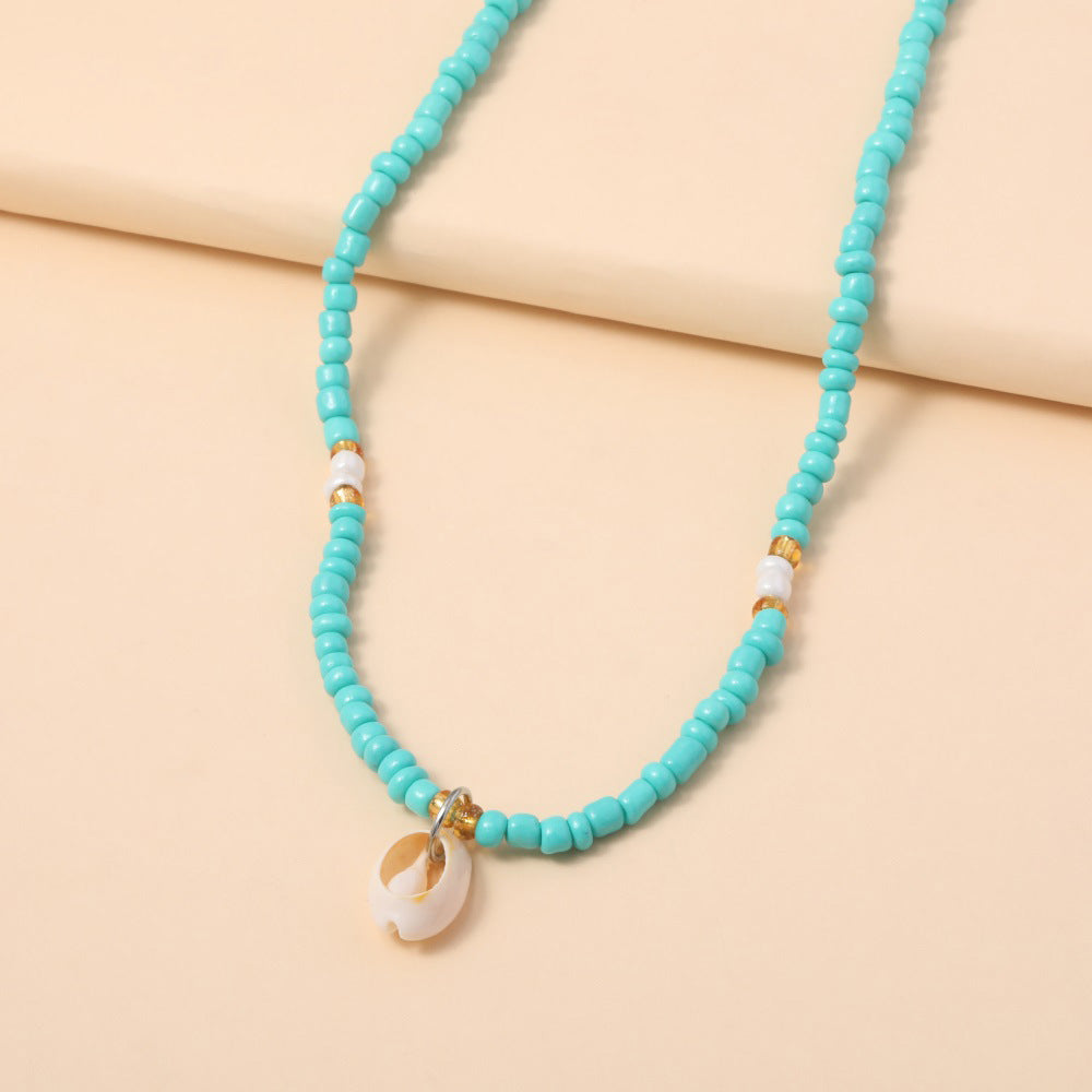 Zarte handwerkliche Halskette