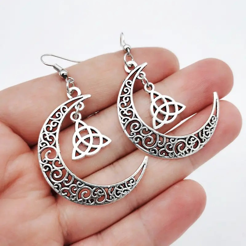 Zarte handwerkliche Ohrring