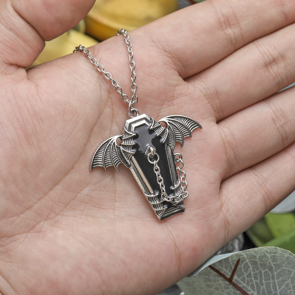 Schöne Halskette mit einzigartigem Stil