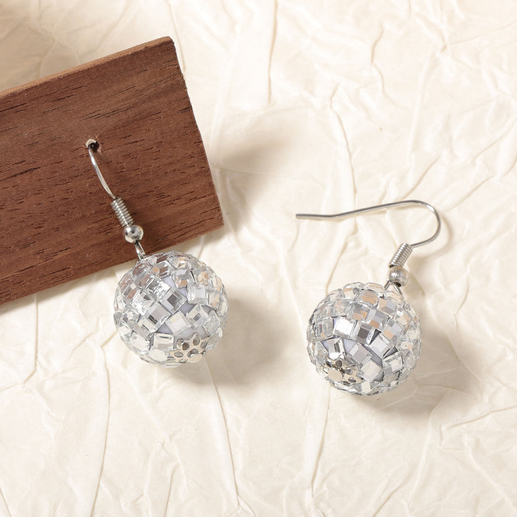 Atemberaubende Ohrring für den Alltag