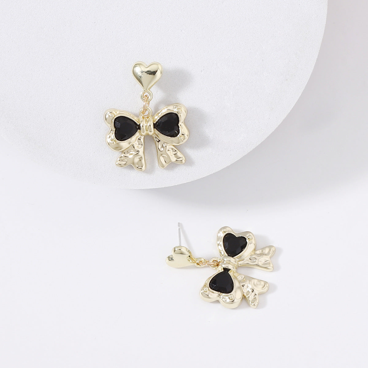 Atemberaubende Ohrring für den Alltag