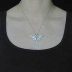 Zarte handwerkliche Halskette