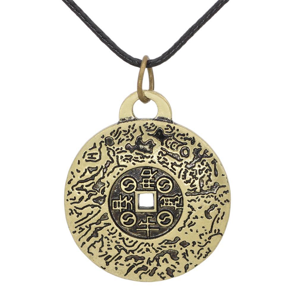 Zarte handwerkliche Halskette