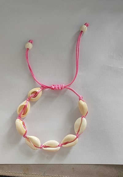 Schöne Armband mit einzigartigem Stil