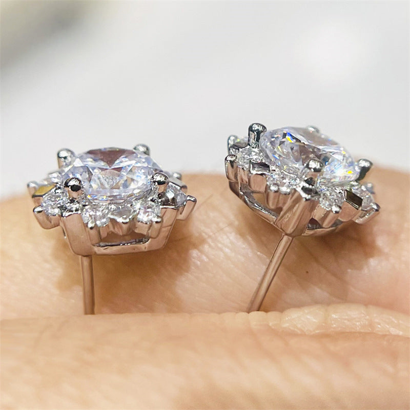 Atemberaubende Ohrring für den Alltag