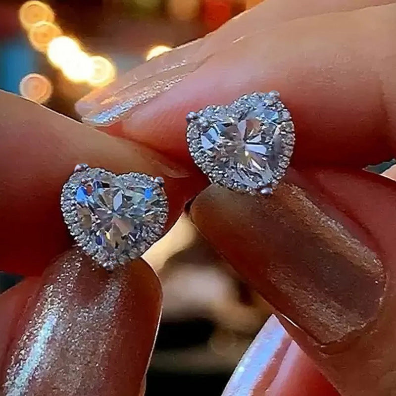 Atemberaubende Ohrring für den Alltag