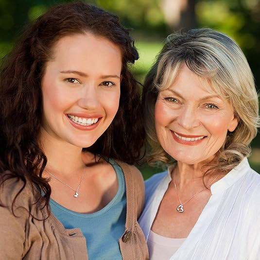 Schöne Halskette mit einzigartigem Stil