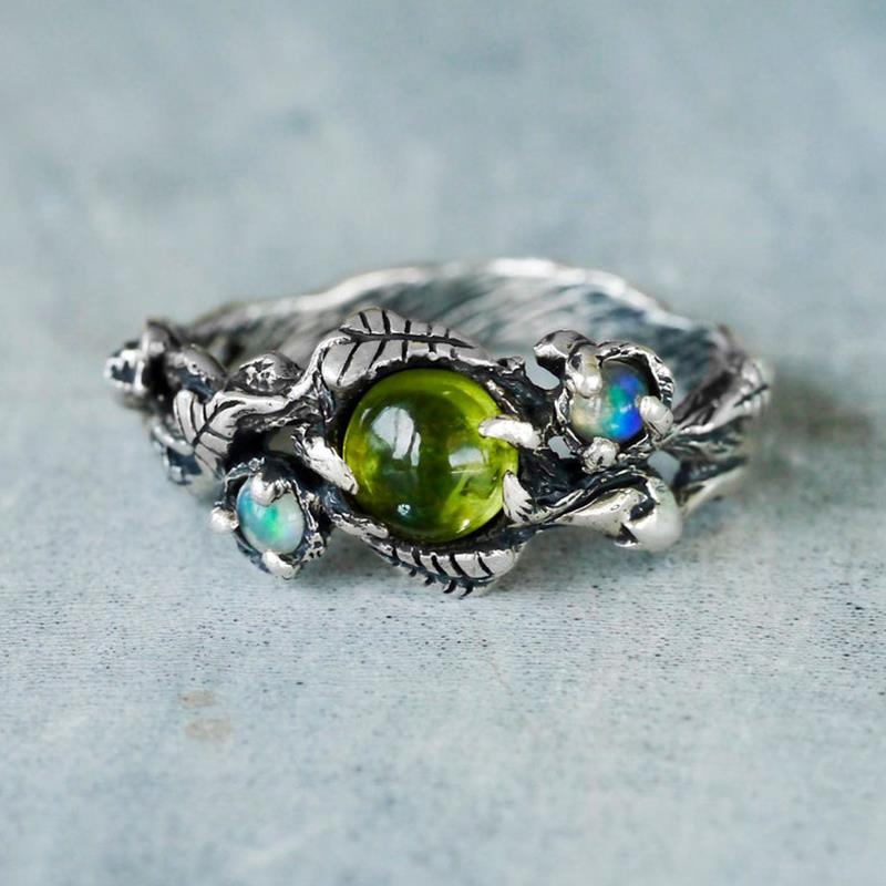 Klassische Gold Ring mit zeitloser Eleganz