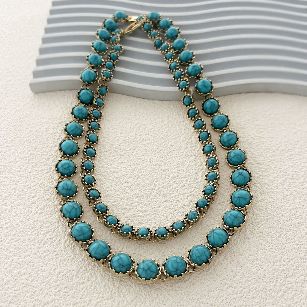 Zarte handwerkliche Halskette