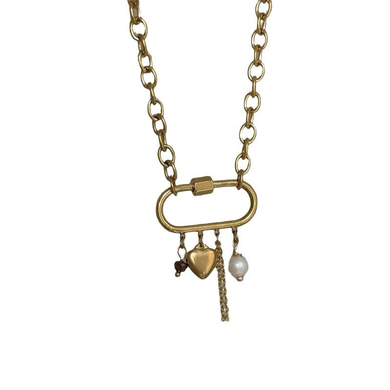 Schöne Perlen Halskette mit einzigartigem Stil