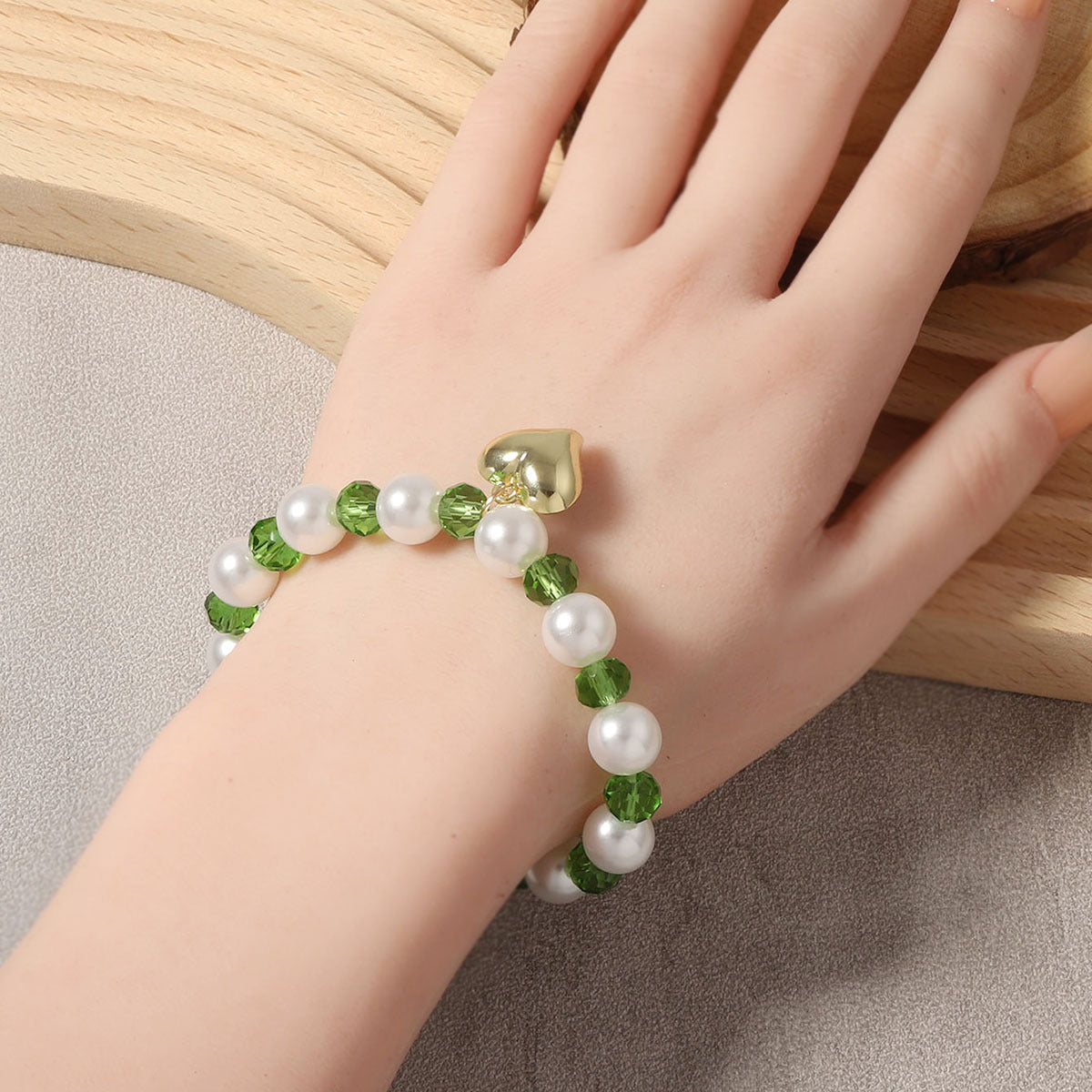 Zarte handwerkliche Perlen Halskette