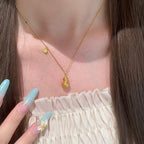 Schöne Halskette mit einzigartigem Stil