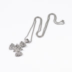 Zarte handwerkliche Halskette