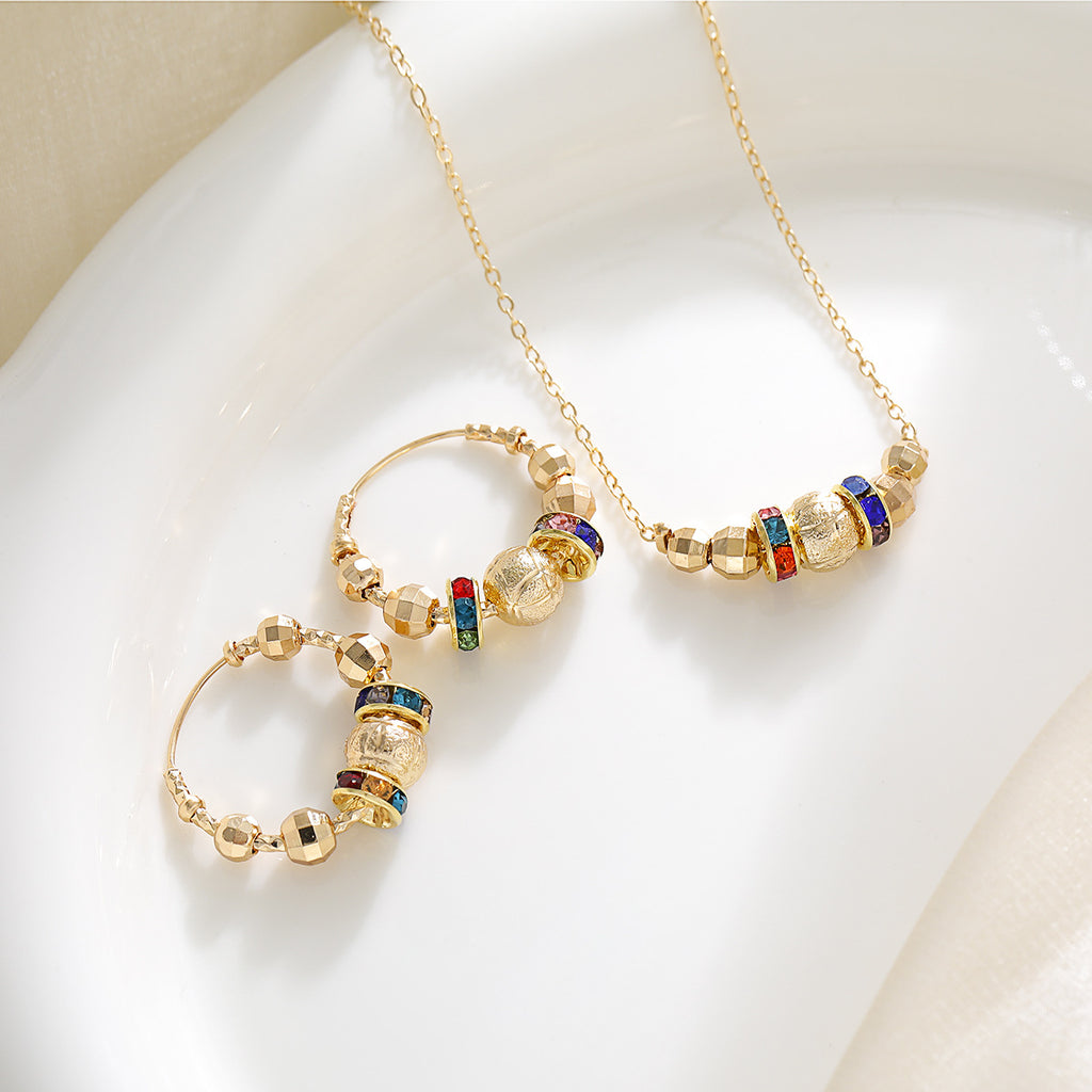 Zarte handwerkliche Halskette