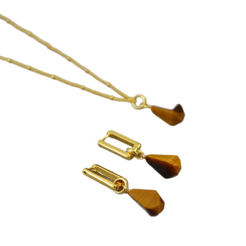 Schöne Gold Halskette mit einzigartigem Stil