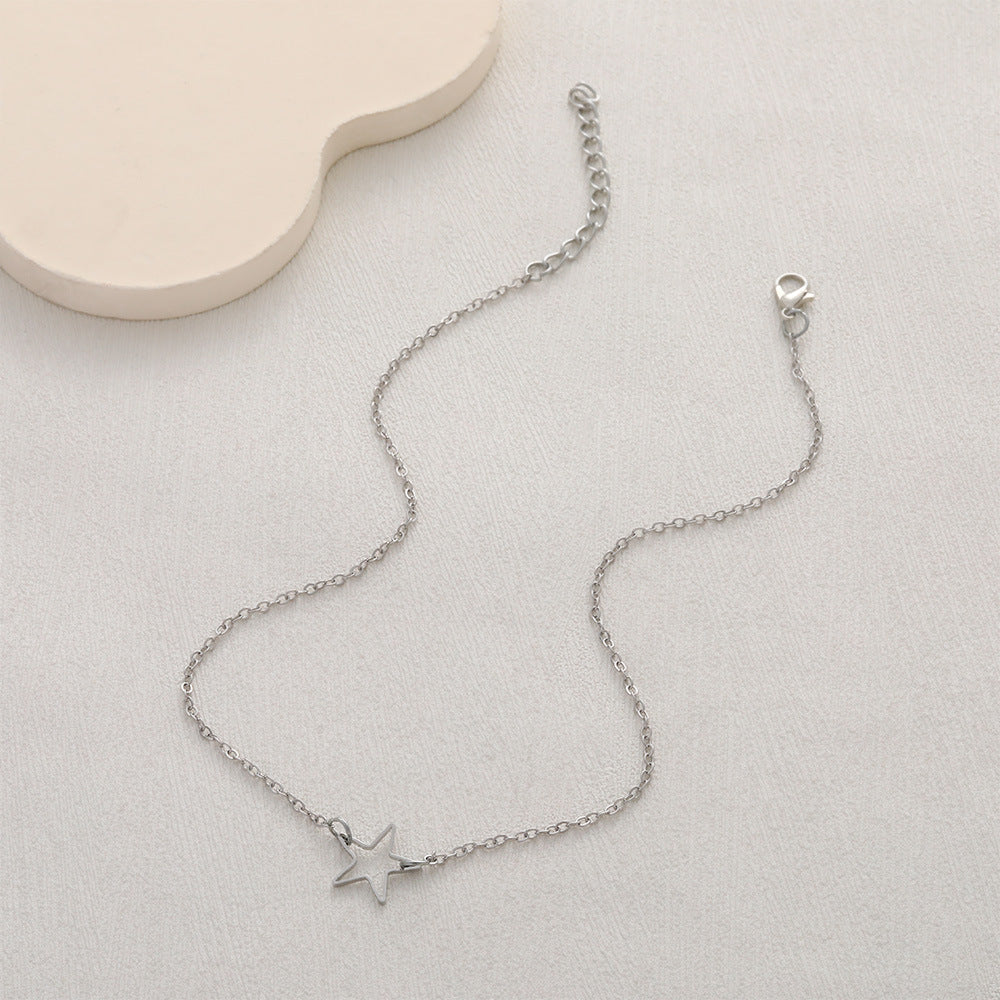 Schöne Halskette mit einzigartigem Stil