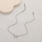 Schöne Halskette mit einzigartigem Stil