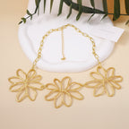 Schöne Halskette mit einzigartigem Stil