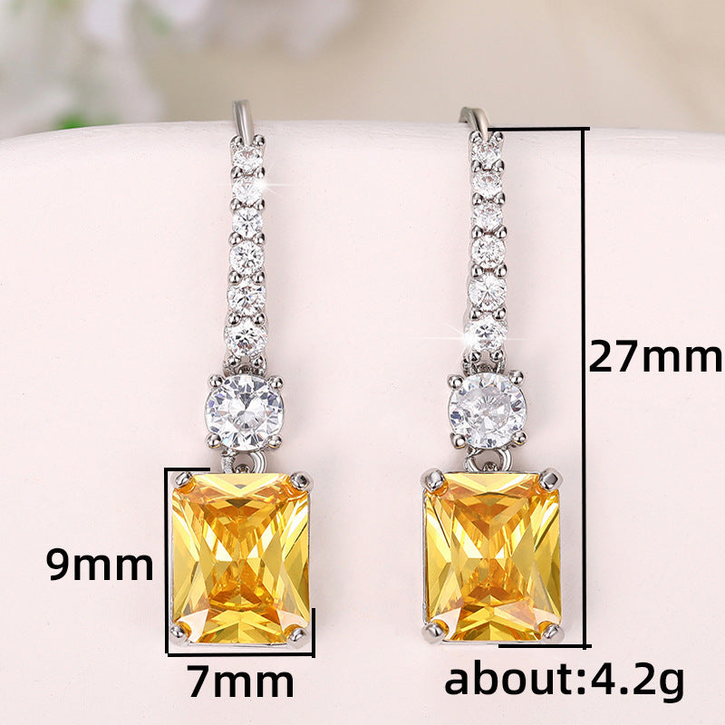 Atemberaubende Ohrring für den Alltag