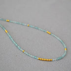 Schöne Halskette mit einzigartigem Stil