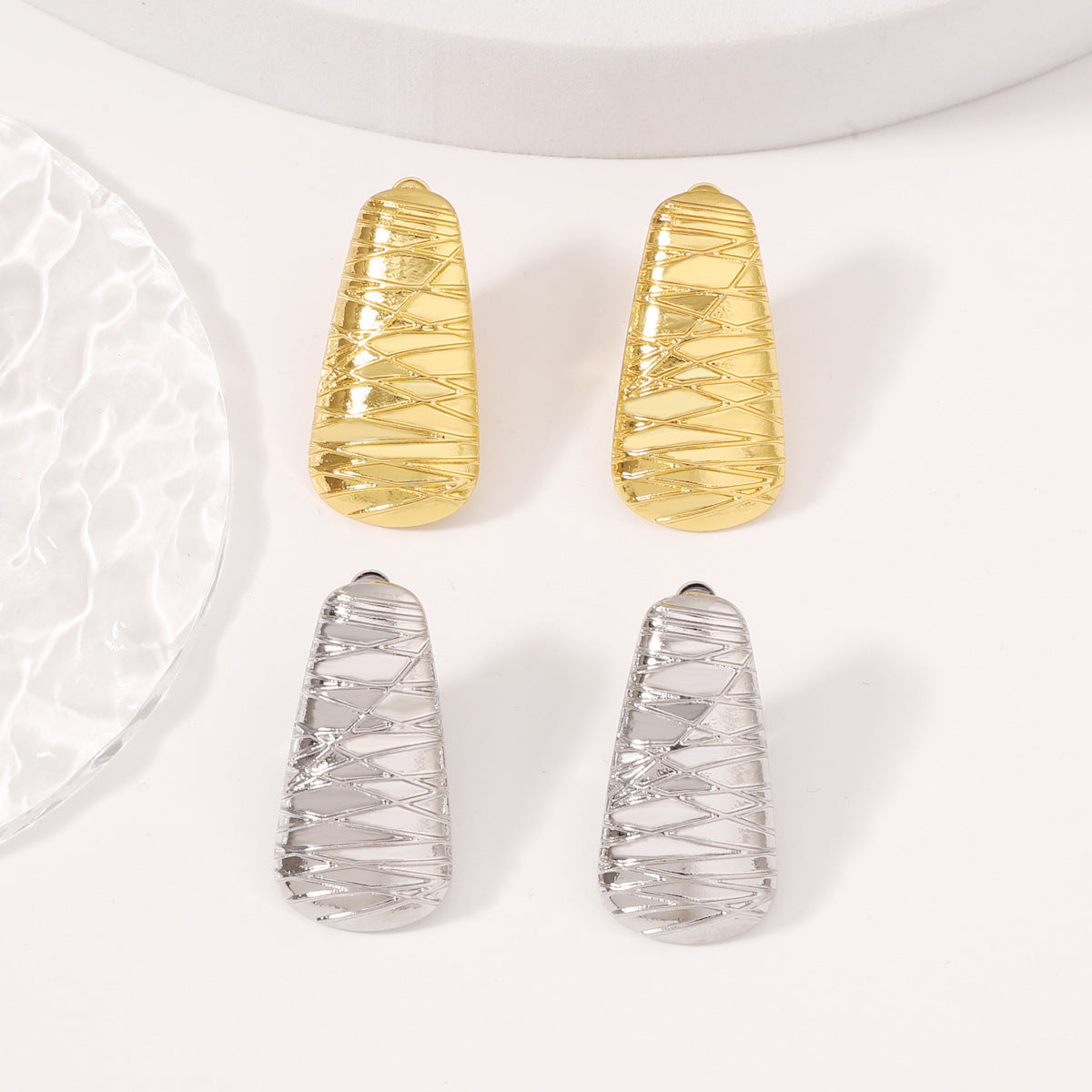 Atemberaubende Ohrring für den Alltag