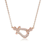 Zarte handwerkliche Halskette